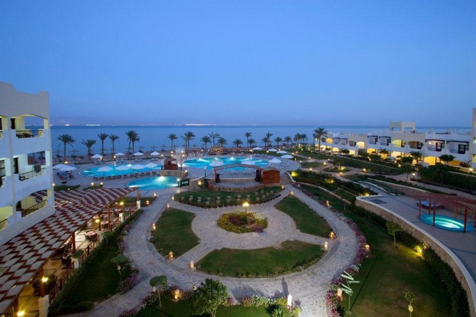 Aquamarine Sun Flower Resort 타바 외부 사진