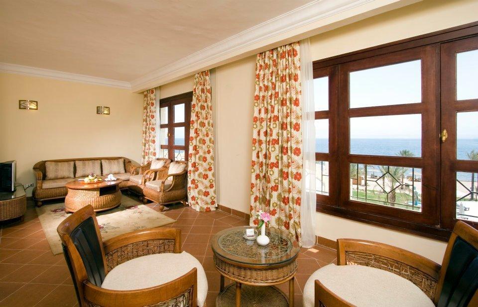 Aquamarine Sun Flower Resort 타바 객실 사진