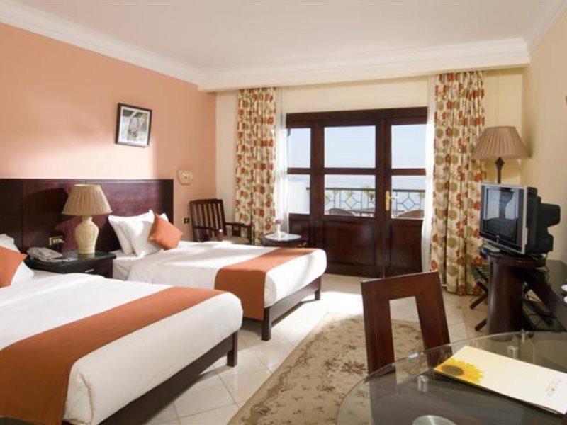Aquamarine Sun Flower Resort 타바 외부 사진