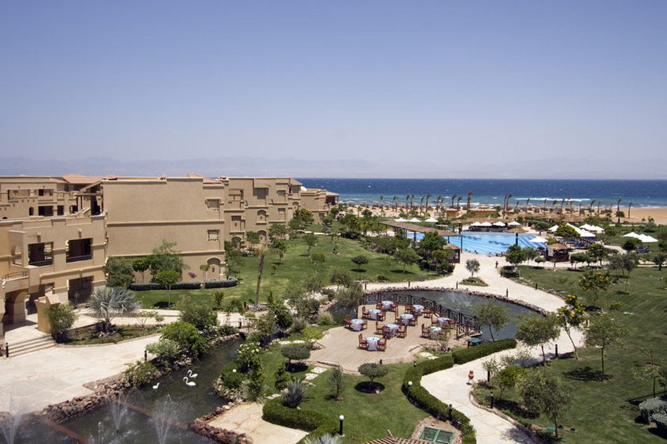 Aquamarine Sun Flower Resort 타바 외부 사진